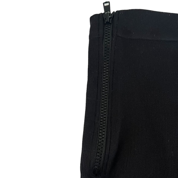 Set‎ of 2 Black Spanx Leggings Size M - Picture 3 of 9